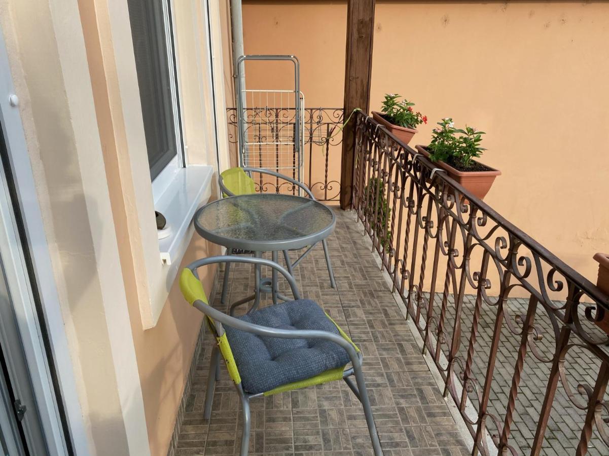 Balazs Apartman Eger Exterior photo