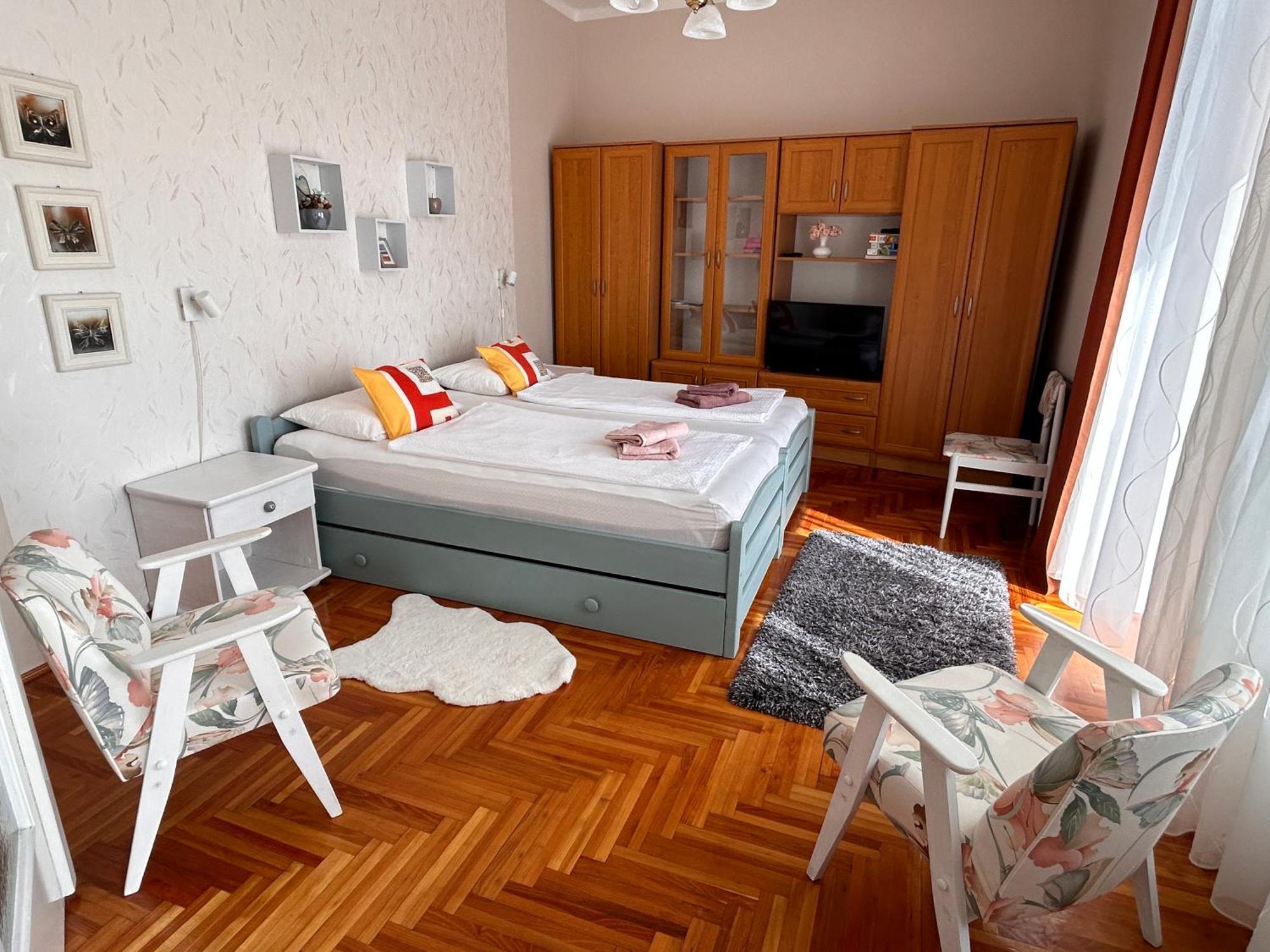 Balazs Apartman Eger Room photo
