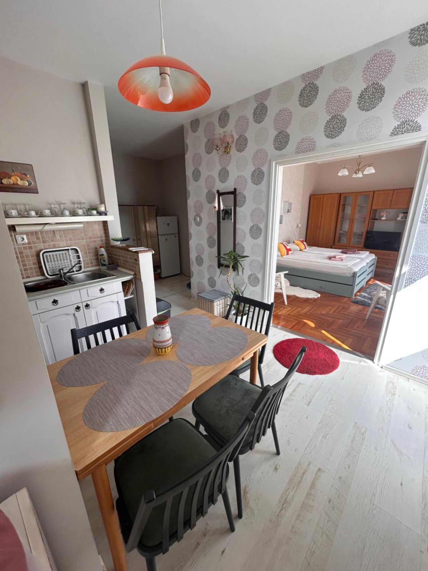 Balazs Apartman Eger Room photo